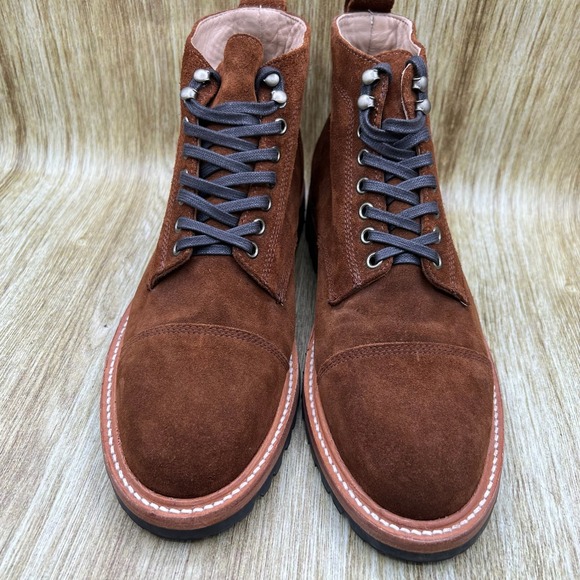 Taylor Stitch Moto Boot Men's Size 9 Snuff Suede Brown Vibram Cap Toe Boots - Picture 2 of 9